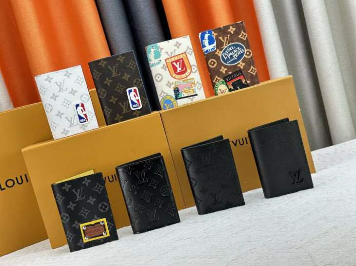 Picture of Louis Vuitton Wallets _SKUfw199525022fw